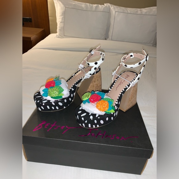 Betsy Johnson Sprite Dot Print Platform Cork Block Heel Sandals. Black/White - Picture 5 of 10